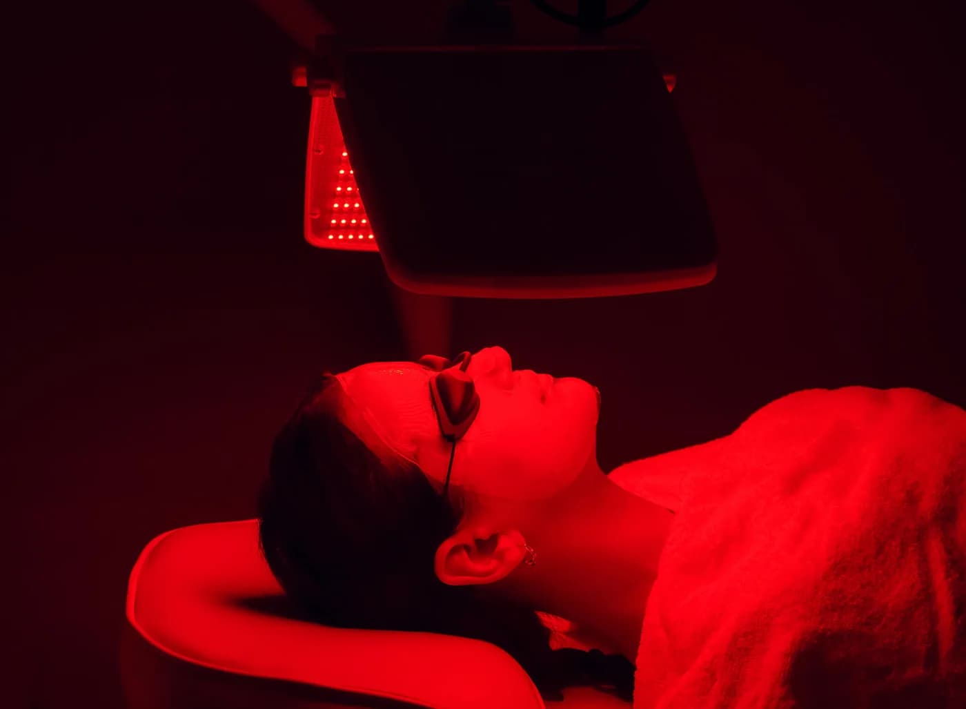 Light therapy treatment illustration